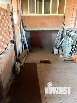 Таунхаус 240м², 3-этажный, участок 4 сот.