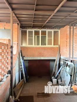 Таунхаус 240м², 3-этажный, участок 4 сот.