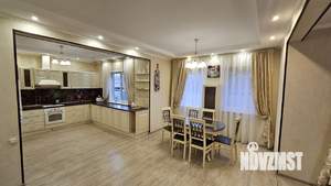 Коттедж 150м², 2-этажный, участок 10 сот.