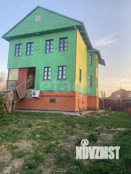 Дом 255м², 2-этажный, участок 6 сот.  