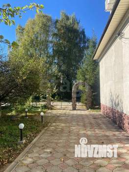 Дом 219м², 2-этажный, участок 14 сот.  