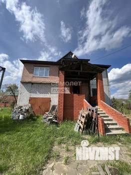 Дом 174м², 2-этажный, участок 10 сот.  
