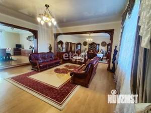 Дом 342м², 2-этажный, участок 10 сот.  