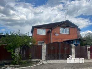 Дом 140м², 2-этажный, участок 10 сот.  
