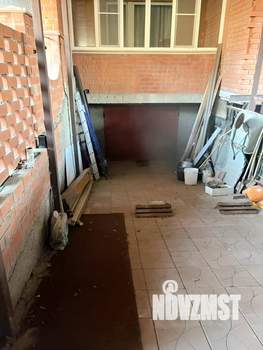 Таунхаус 240м², 3-этажный, участок 4 сот.  