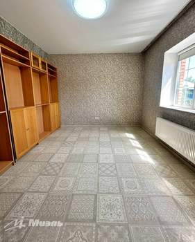 Дом 145м², 2-этажный, участок 10 сот.  