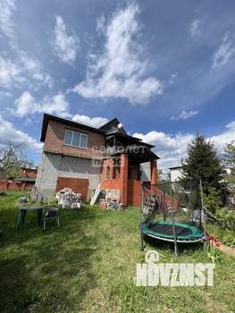 Дом 174м&sup2;, 2-этажный, участок 10 сот.  