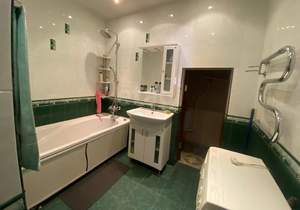 Дом 219м&sup2;, 2-этажный, участок 14 сот.  