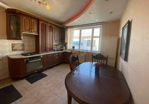 Дом 219м&sup2;, 2-этажный, участок 14 сот.  