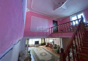Дом 280м², 3-этажный, участок 10 сот.  