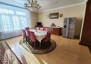 Дом 342м², 2-этажный, участок 10 сот.  