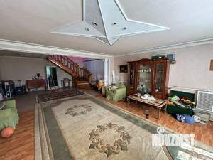 Дом 280м², 3-этажный, участок 10 сот.  