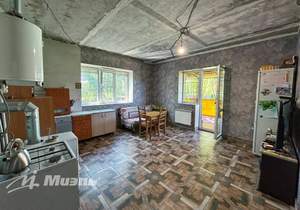 Дом 145м², 2-этажный, участок 10 сот.  