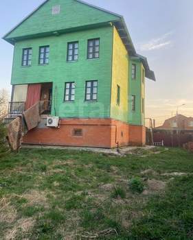 Дом 255м², 2-этажный, участок 6 сот.  