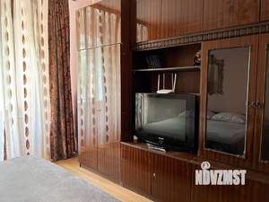 1-к квартира, посуточно, 38м2, 2/6 этаж