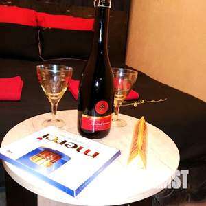 2-к квартира, посуточно, 44м2, 1/5 этаж