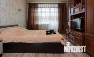 1-к квартира, посуточно, 37м2, 1/1 этаж