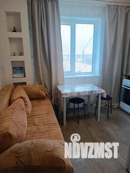 1-к квартира, посуточно, 40м2, 9/10 этаж