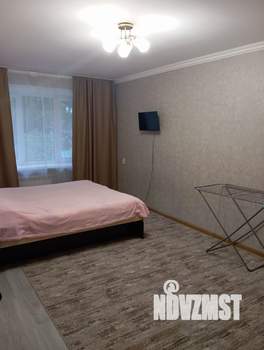 1-к квартира, посуточно, 31м2, 1/9 этаж