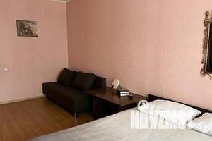 1-к квартира, посуточно, 38м2, 2/6 этаж