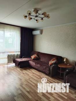 2-к квартира, посуточно, 60м2, 3/3 этаж