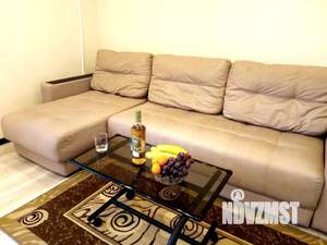 2-к квартира, посуточно, 44м2, 1/5 этаж