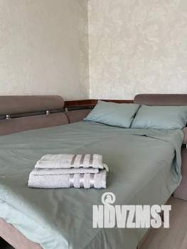 1-к квартира, посуточно, 35м2, 3/5 этаж