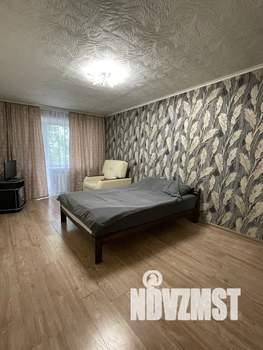 1-к квартира, посуточно, 34м2, 2/5 этаж