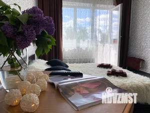 1-к квартира, посуточно, 40м2, 4/10 этаж