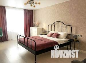 1-к квартира, посуточно, 34м2, 4/9 этаж