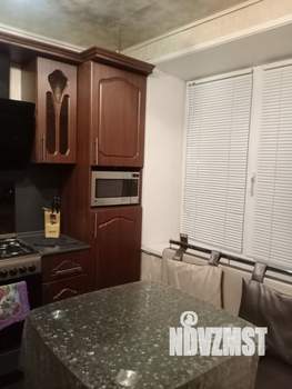 1-к квартира, посуточно, 32м2, 3/5 этаж