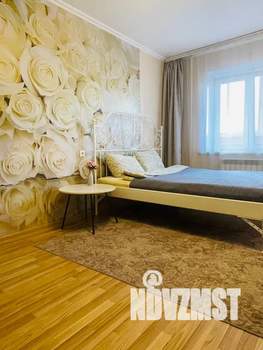 1-к квартира, посуточно, 40м2, 8/17 этаж