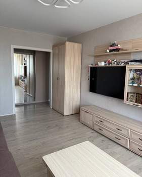 3-к квартира, вторичка, 65м2, 10/10 этаж