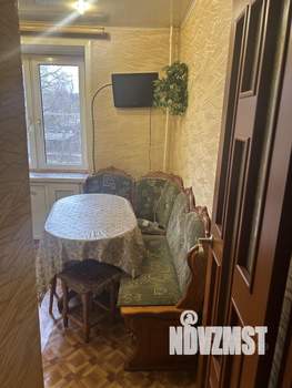 2-к квартира, вторичка, 42м2, 3/5 этаж