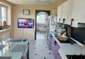 4-к квартира, вторичка, 78м2, 9/9 этаж