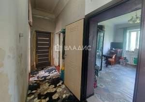 3-к квартира, вторичка, 72м2, 4/4 этаж