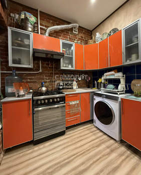 3-к квартира, вторичка, 62м2, 1/4 этаж