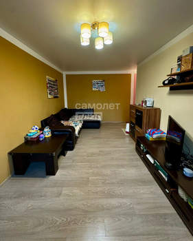 3-к квартира, вторичка, 57м2, 4/5 этаж