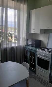 2-к квартира, вторичка, 42м2, 3/3 этаж