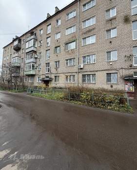 2-к квартира, вторичка, 42м2, 3/5 этаж