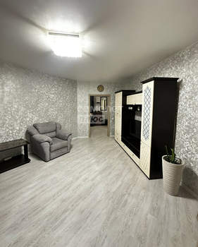 2-к квартира, вторичка, 65м2, 1/9 этаж