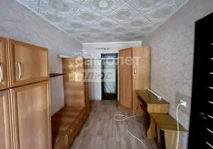 3-к квартира, вторичка, 56м2, 1/5 этаж