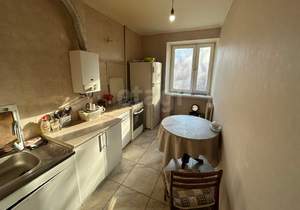 4-к квартира, вторичка, 82м2, 2/4 этаж