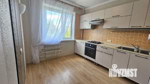 3-к квартира, вторичка, 64м2, 4/10 этаж