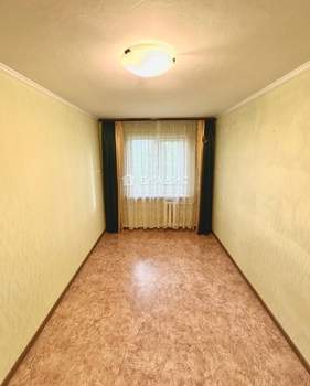 3-к квартира, вторичка, 57м2, 3/5 этаж