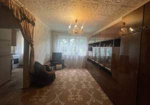 2-к квартира, вторичка, 44м2, 1/5 этаж