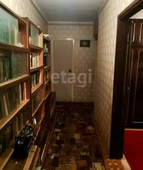 3-к квартира, вторичка, 64м2, 8/10 этаж