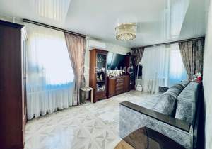 3-к квартира, вторичка, 58м2, 8/9 этаж