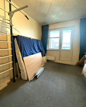 3-к квартира, вторичка, 65м2, 10/10 этаж