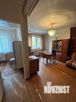 2-к квартира, вторичка, 42м2, 1/5 этаж